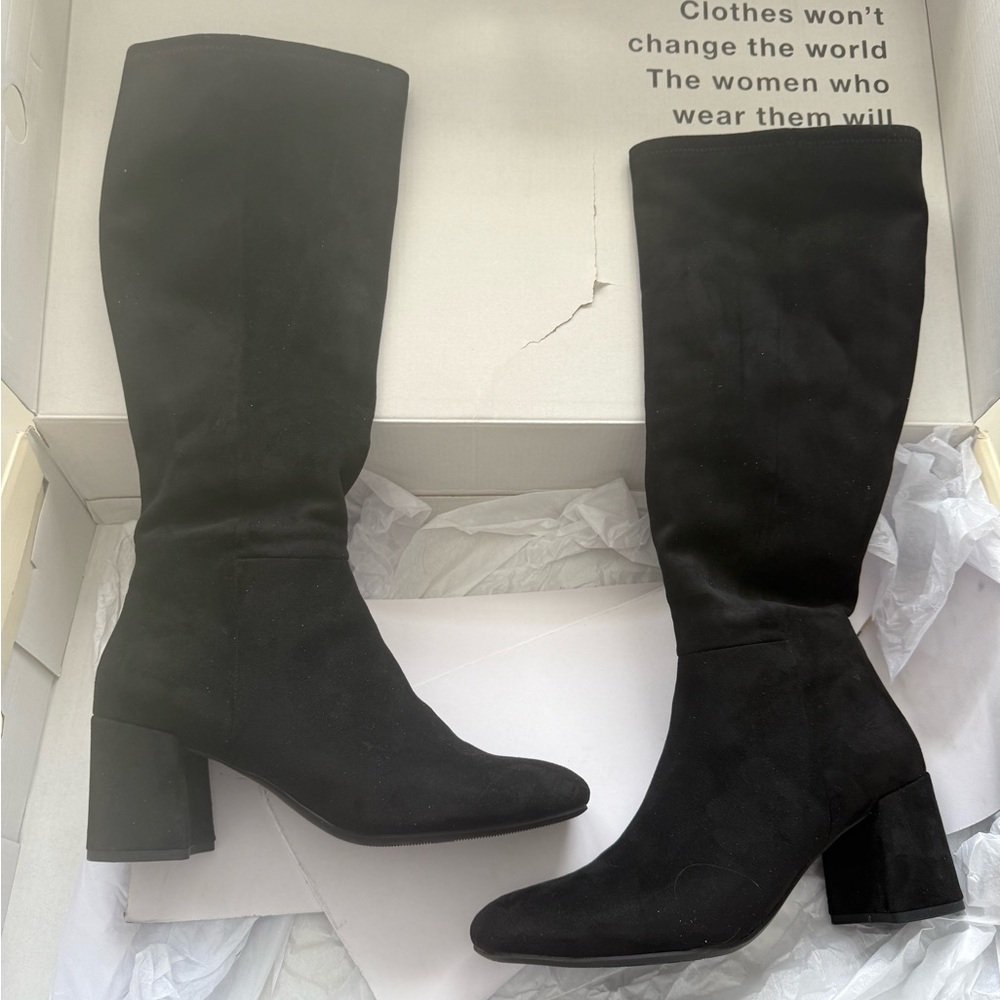 Anne Klein Black Heeled Boots